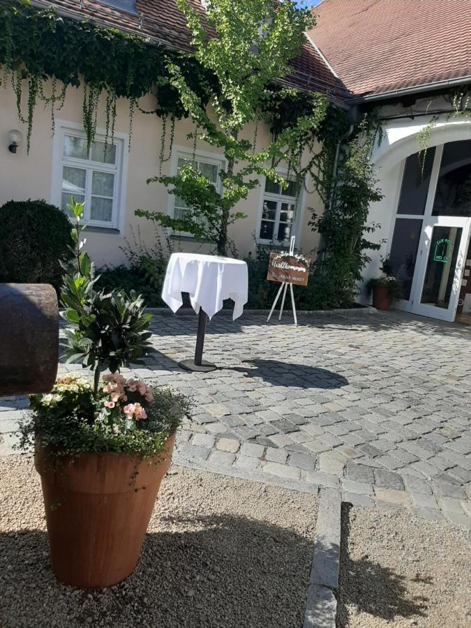 Hotel Landgasthof Zur Post Mengkofen Extérieur photo